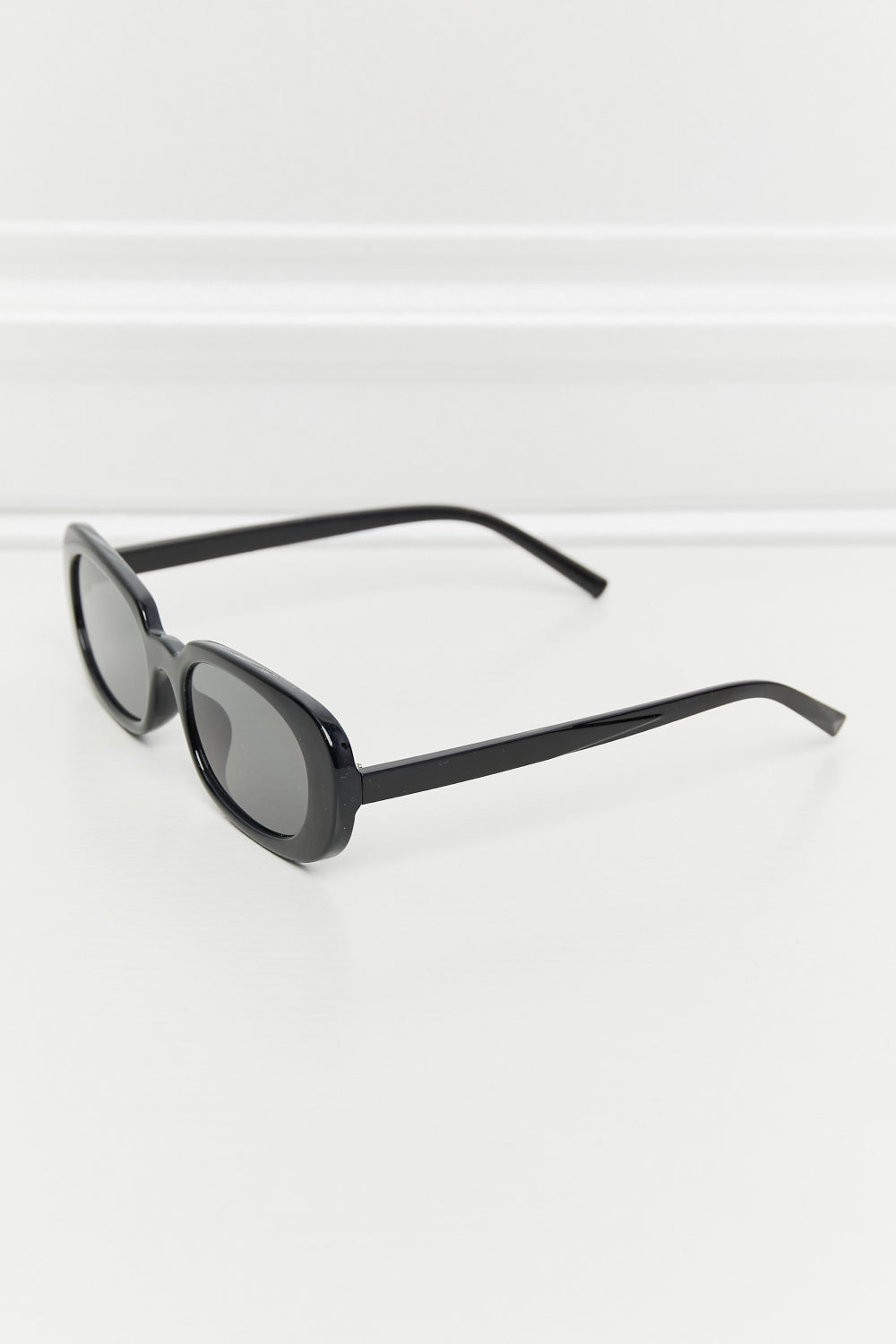 Oval Full Rim Sunglasses Black One Size Sunglasses by Vim&Vigor | Vim&Vigor Boutique