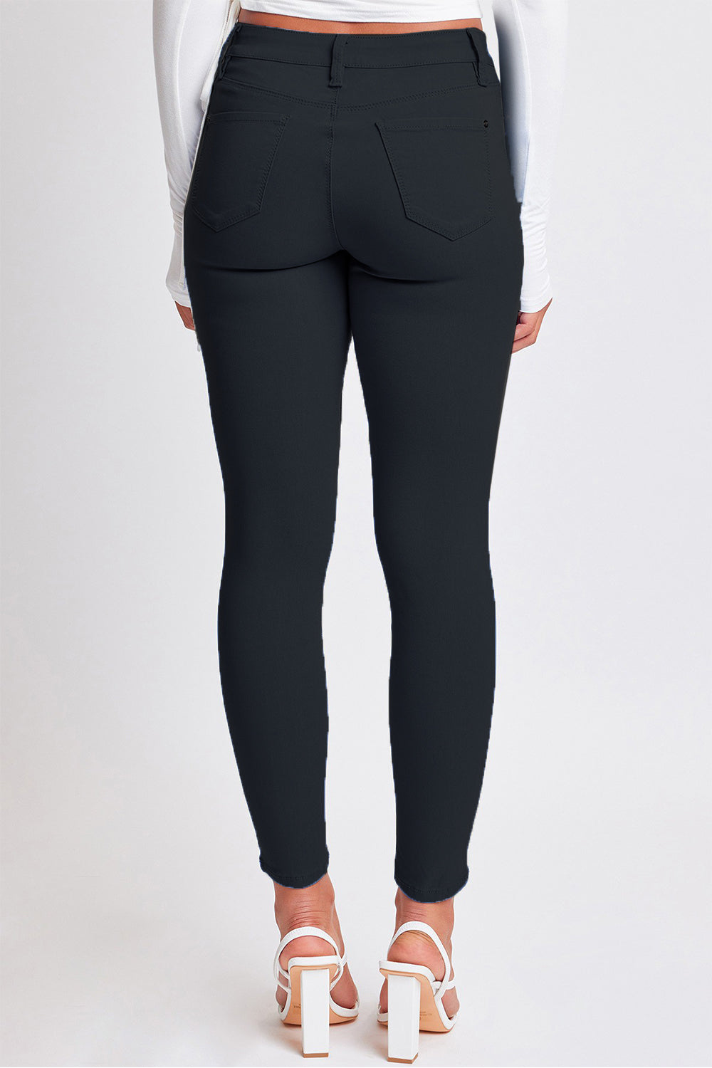 Morgan Hyperstretch Mid-Rise Skinny Pants in Black